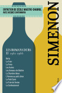Romans 1961-1966 Onzième volume de l'intégrale des "romans durs" de Georges Simenon, précédé d'un entretien entre Jacques Santamaria et Cécile Maistre-Chabrol. Réalisatrice, scénariste, écrivain, elle a été la collaboratrice de son père dès 1986. " Le rôle du romancier est de montrer l'absolu qu'il poursuit. En tout cas, le faire sentir. Car cet absolu est quelquefois impossible à rendre avec des mots. Dans le roman tel que je le conçois, c'est la partie poésie, si je puis dire, qui peut rendre ce qui ne se rend pas par des phrases normales. La poésie existe vraiment dans le roman, c'est tout cet inexprimable, cette ambiance qui flotte autour des personnages qui rend la vérité. " Simenon interviewé par André Parinaud, diffusion sur la RTF, octobre 1955-janvier 1956 –; Simenon, père spirituel de Claude Chabrol... –; Oui, et je dirais plus encore père culturel. Les romans de Simenon ont aidé Claude à se construire. Il a dit un jour que Simenon était le premier à lui avoir fait comprendre que nous étions des êtres humains, ce qui n'induisait pas une vision angélique de la nature humaine, bien au contraire ! Entretien de la scénariste et réalisatrice Cécile Maistre-Chabrol avec Jacques Santamaria Ce volume contient les titres suivants : Betty Le Train La Porte Les Autres Les Anneaux de Bicêtre La Chambre bleue L'Homme au petit chien Le Petit Saint Le Train de Venise Le Confessionnal